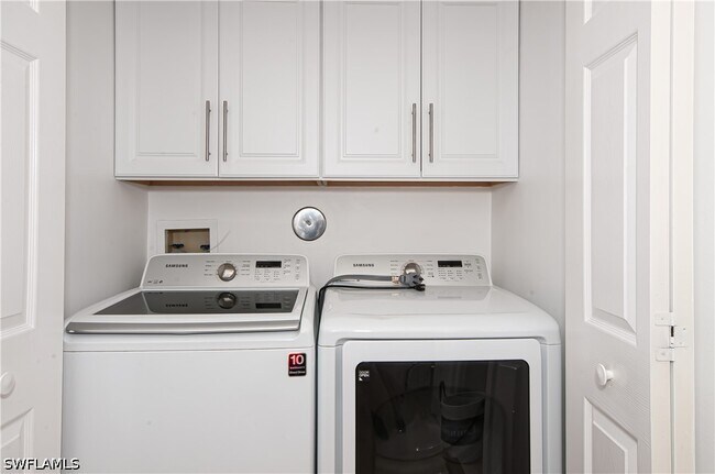 Building Photo - 2516 Orchid Bay Dr