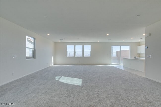 Building Photo - 5632 Hill Spire St