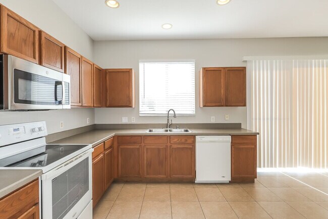 Building Photo - 10510 Boyette Creek Blvd