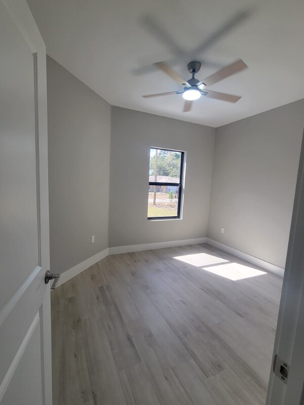 Building Photo - 4830-4830 30th St SW