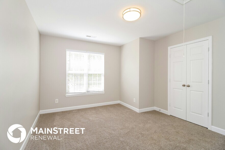 Building Photo - 4510 Frandale Dr