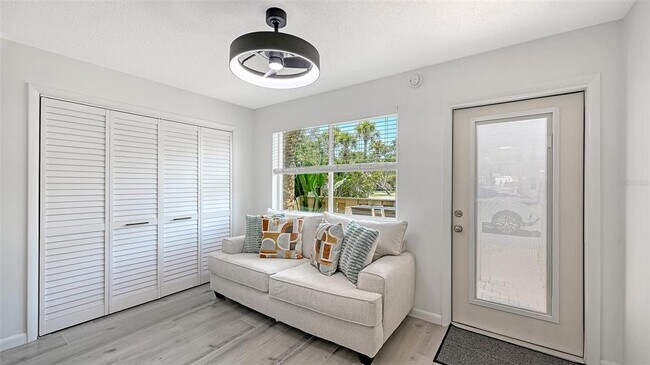 Building Photo - 6750 Gulf of Mexico Dr