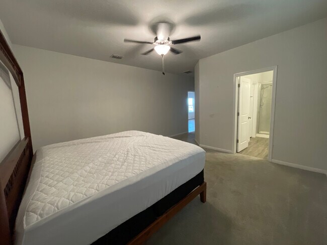 Building Photo - Room in Single Family Home on Spinnaker Loop