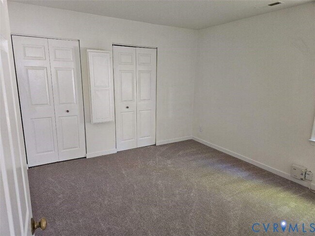 Building Photo - 4419 Fort Mchenry Pkwy