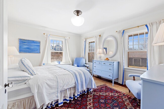 Building Photo - 16 Drew Ln