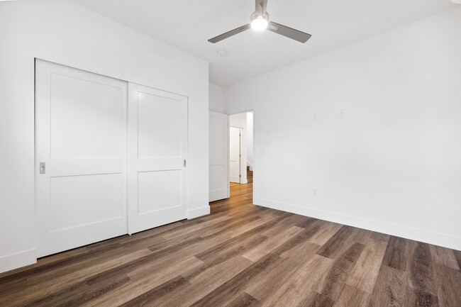 Building Photo - 22 Maiaku St