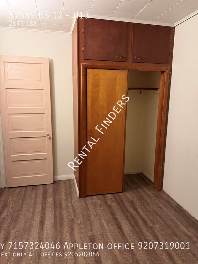 Building Photo - S7559 US-12