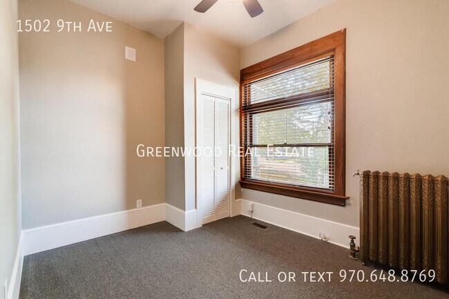 Building Photo - 1502 9th Ave