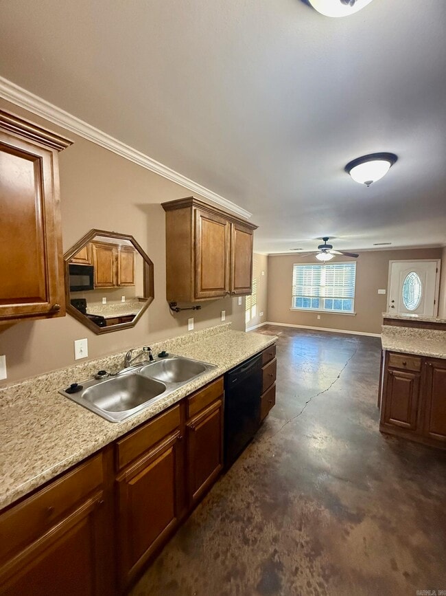 Building Photo - 8900 Eskabar Dr