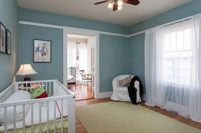 Building Photo - 4433 Brookdale Ave