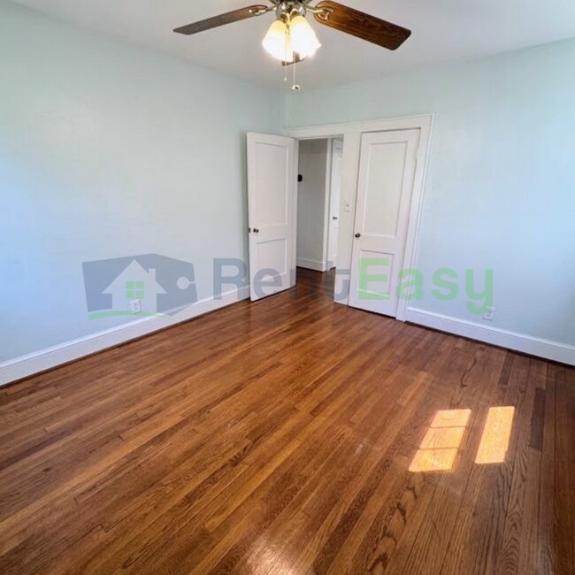 Building Photo - 6010 Upper Brandon Pl