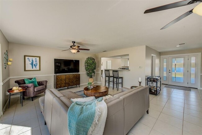 Building Photo - 7195 Augusta Blvd