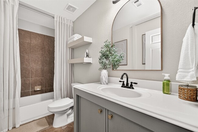 Building Photo - 6639 Sharpstone Creek Ln