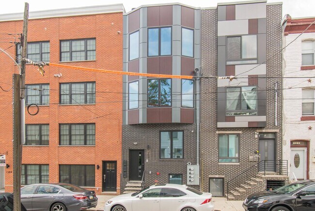 Building Photo - 1206 N 24th St