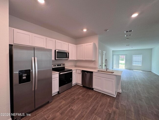 Building Photo - 9048 Alpine Aster Rd