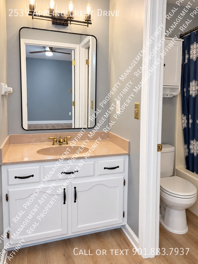 Building Photo - 2539 Appling Crest Dr