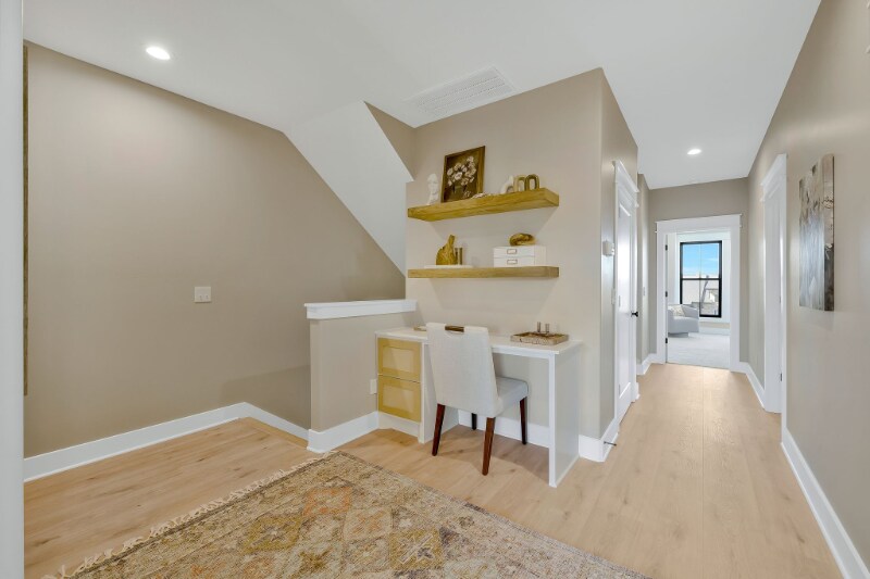 Building Photo - 1425 Doc Johns Blvd