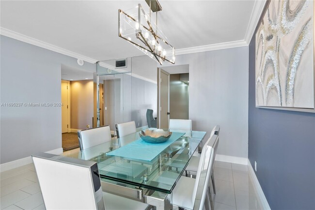 Building Photo - 1370 S Ocean Blvd