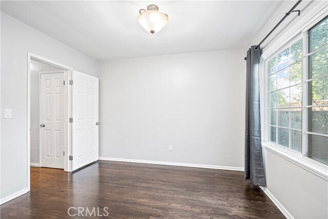 Building Photo - 7721 Oakdale Ave