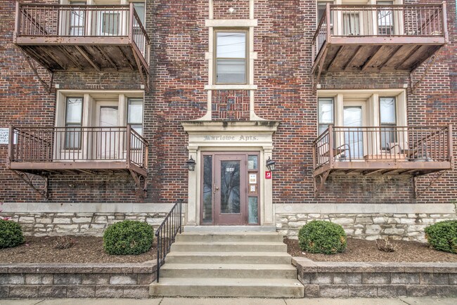 Building Photo - 3866 McRee Ave