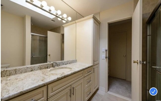 Building Photo - 14 Squirrel Hill