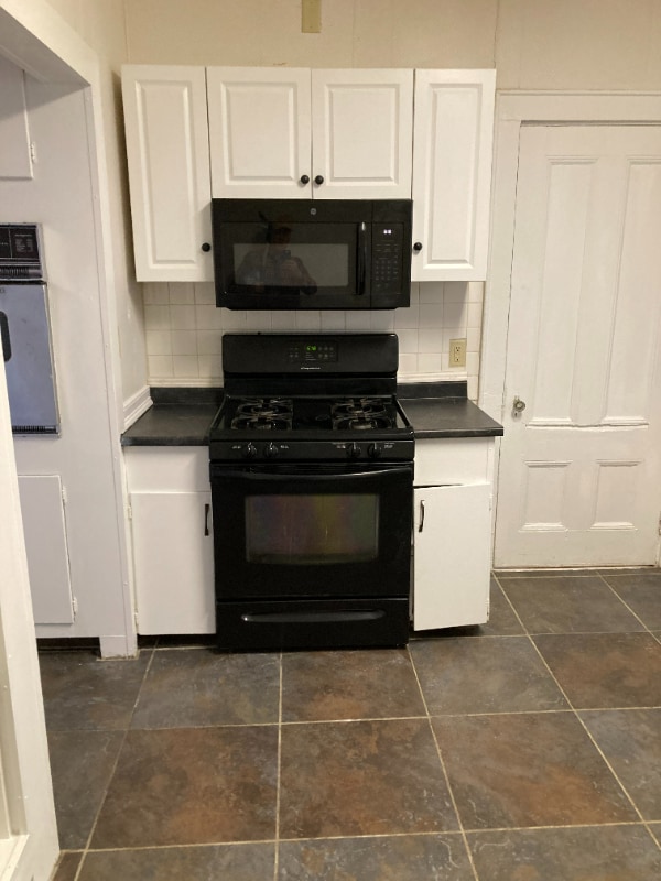 Building Photo - 21 Brimmer St