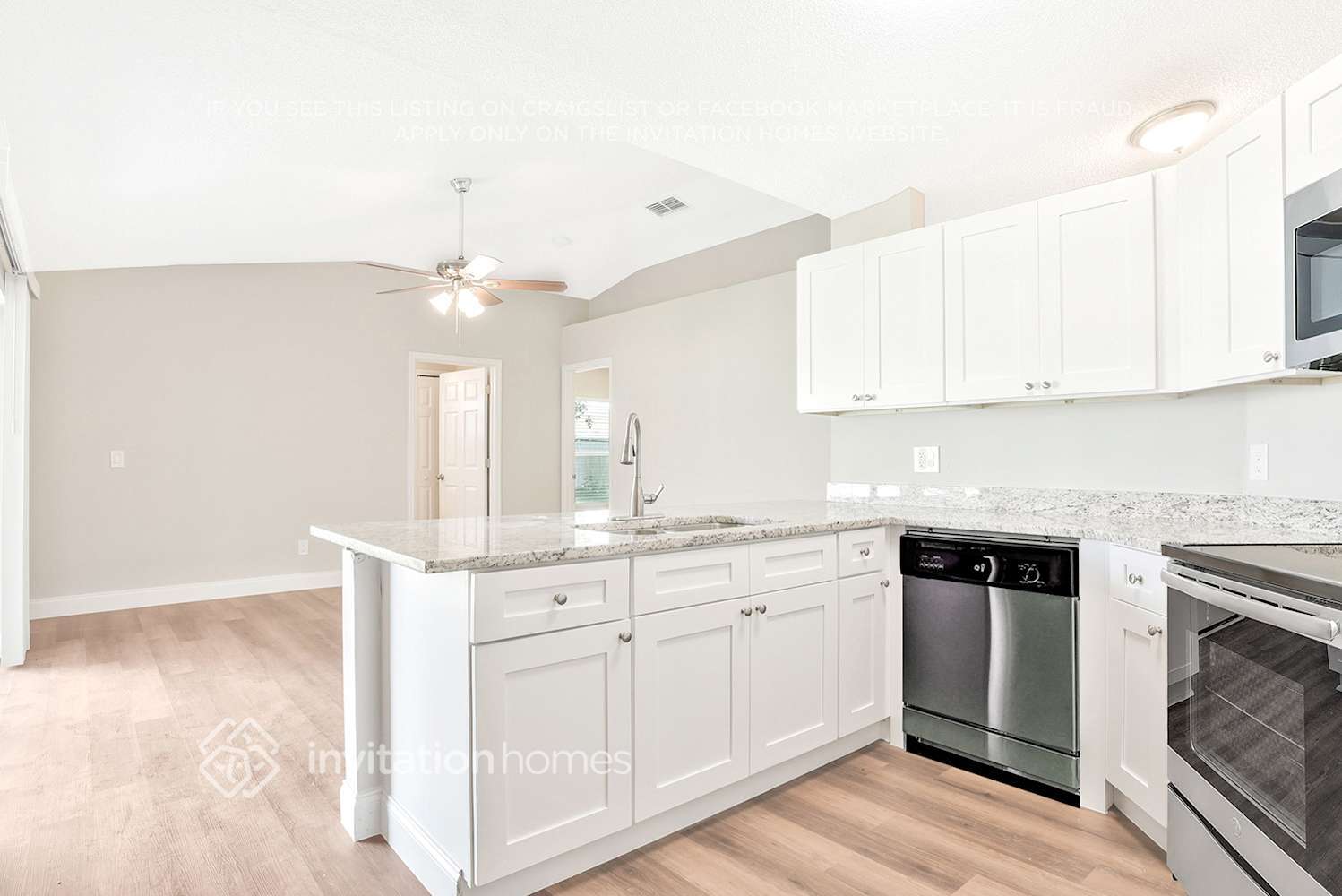 Building Photo - 676 Regency Way