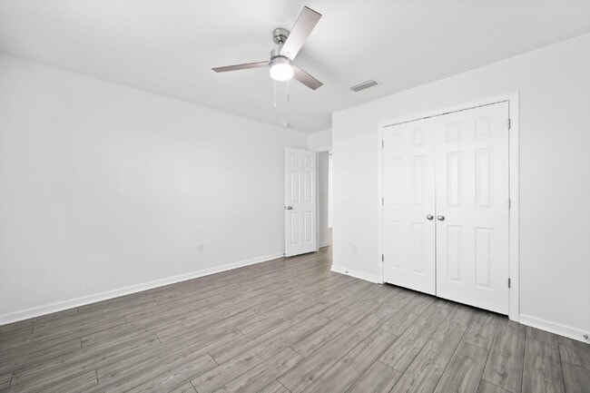 Building Photo - 146 Old Canoe Ln