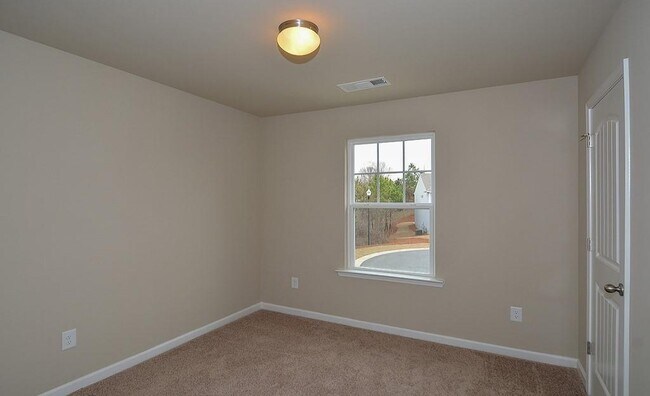 Building Photo - 313 Woodson Way