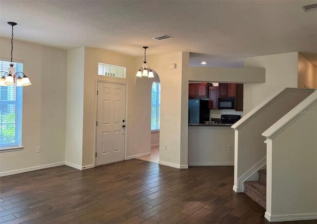 Building Photo - 6706 Eagle Feather Dr