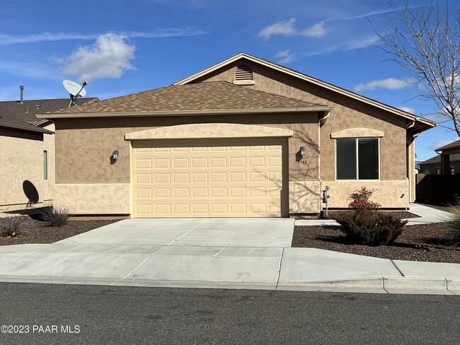 Building Photo - 5765 N Thornberry Dr
