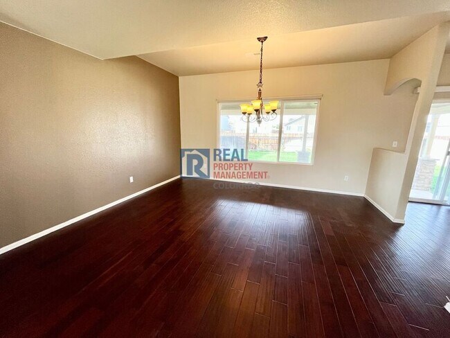 Building Photo - 10276 Deer Meadow Cir