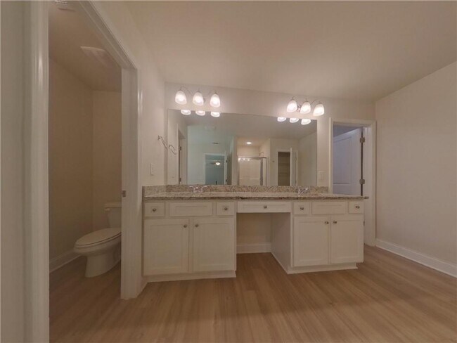 Building Photo - 4272 Bella View Dr