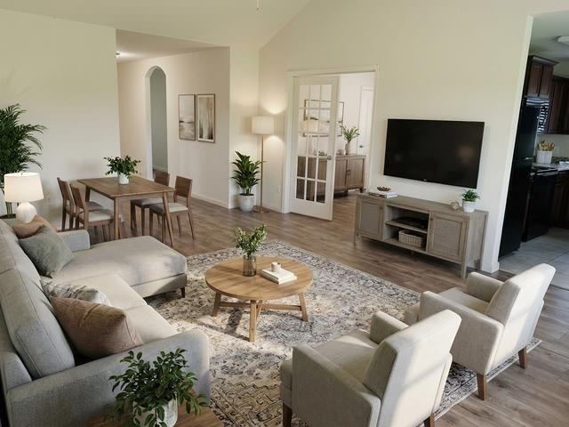 Building Photo - 1201 Lombardy Dr