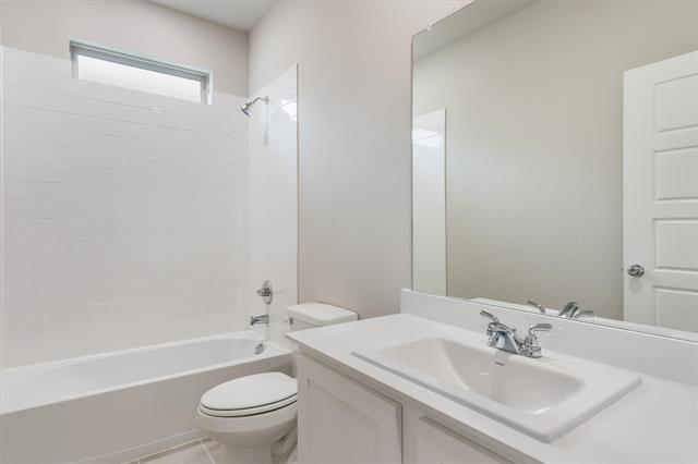 Building Photo - 2010 Sandpiper Wy