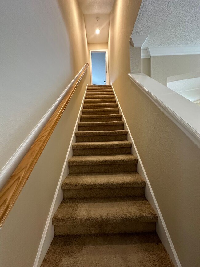 Building Photo - Oceanway Beauty, WOW Amenities, 4 Bedroom ...