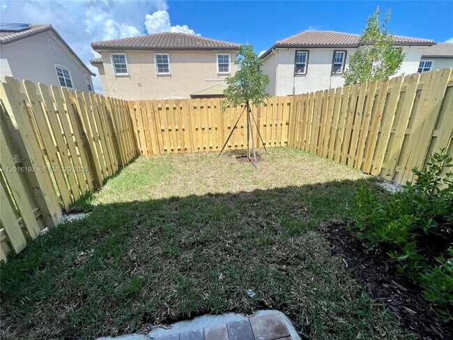 Building Photo - 11737 SW 245 Ter
