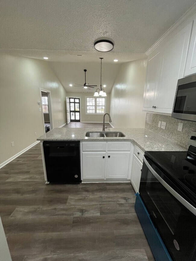 Building Photo - 3703 Lear Ct NW