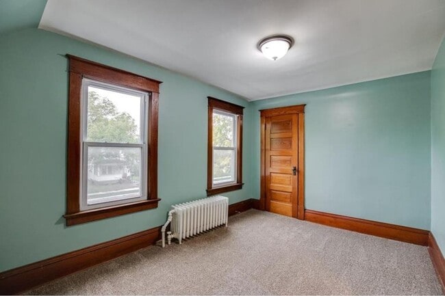 Building Photo - Charming 4 Bedroom/1.5 Bath Home for Rent