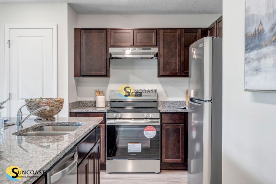 Building Photo - 6474 Sweetbay Ln