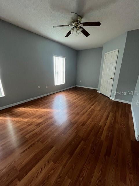 Building Photo - 355 Sonja Cir