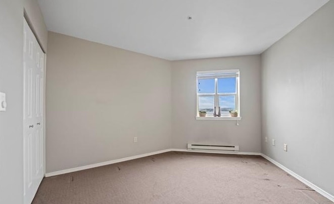 Building Photo - 3028 Western Ave