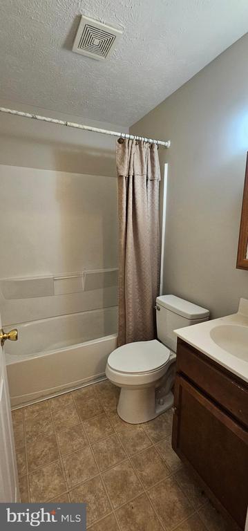 Building Photo - 225 Nottoway Dr