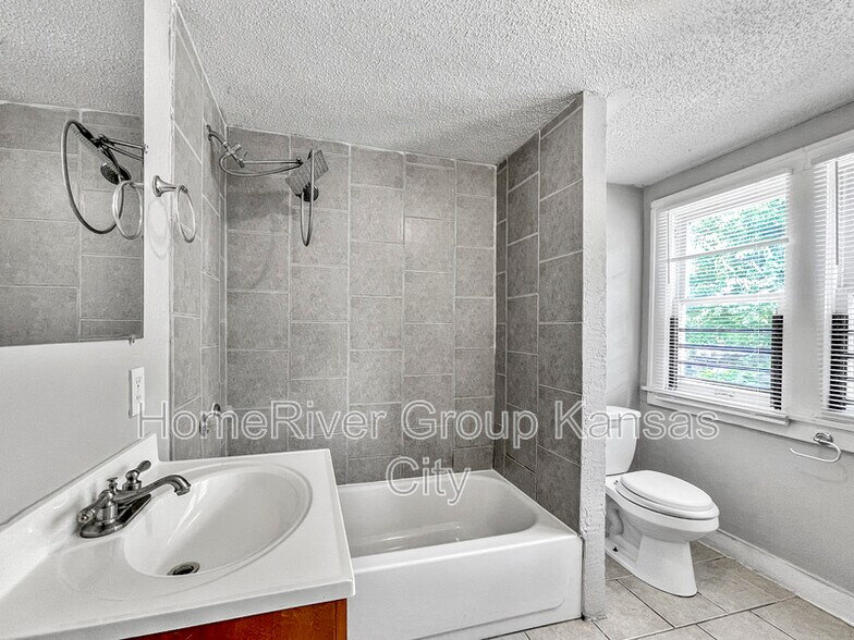 Building Photo - 3539 Bellefontaine Ave