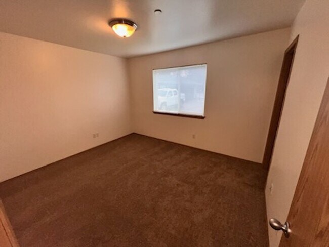 Building Photo - 8948 Gravelly Lake Dr SW