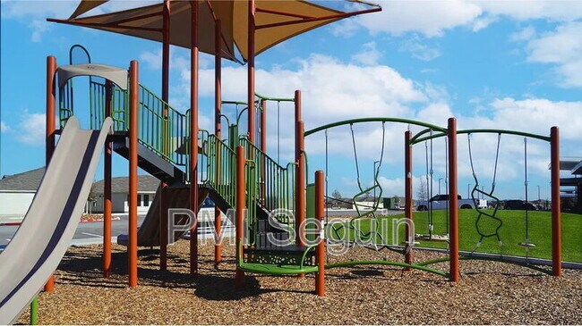 Building Photo - 8965 Gila Rdg