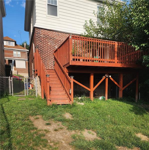 Building Photo - 2307 Bensonia Ave