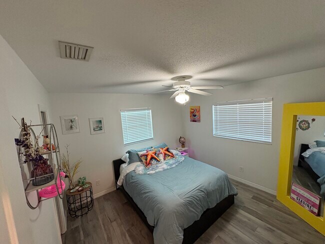 Building Photo - 6195 Pecan Rd