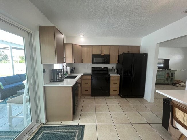 Building Photo - 18140 Wolbrette Cir