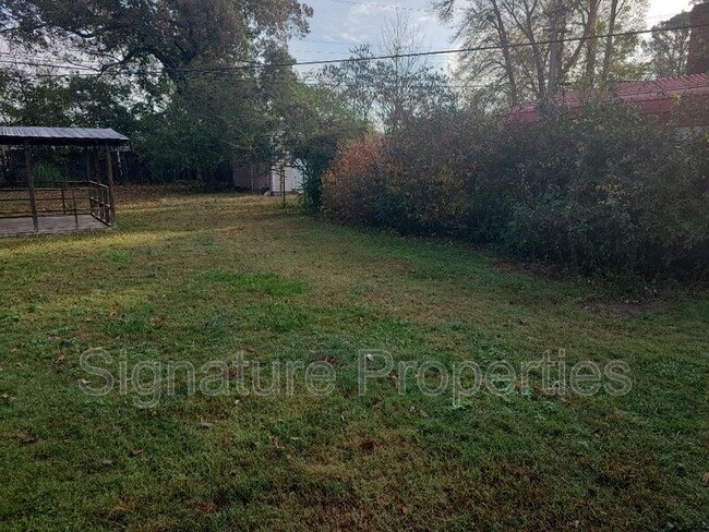 Building Photo - 7814 Dalmain Dr